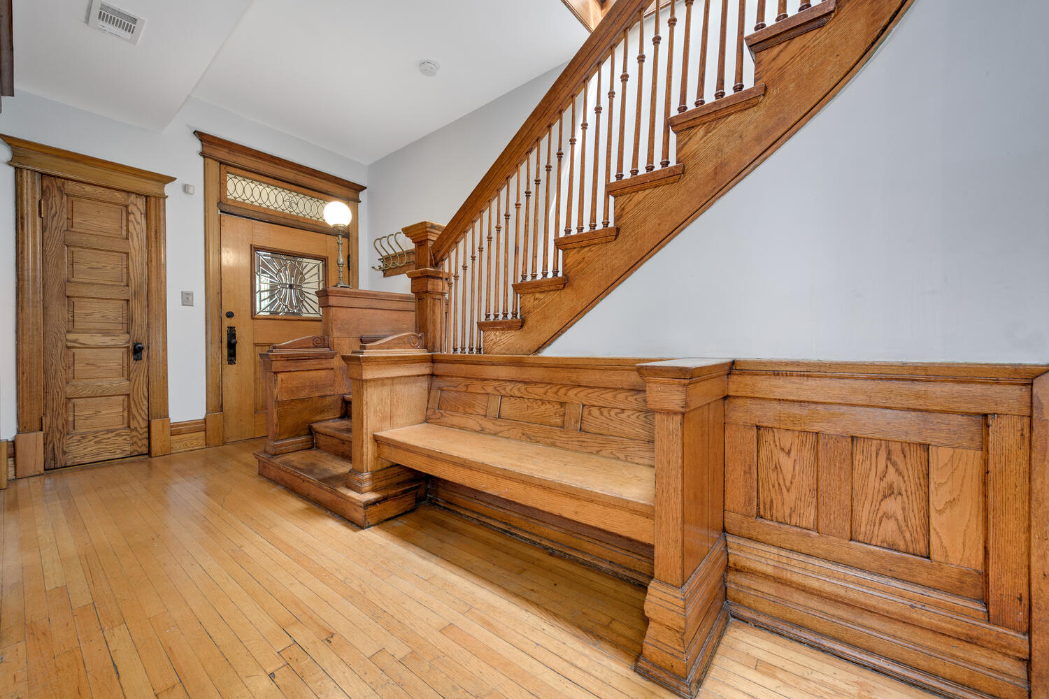 1539 W JACKSON Boulevard Unit: 2