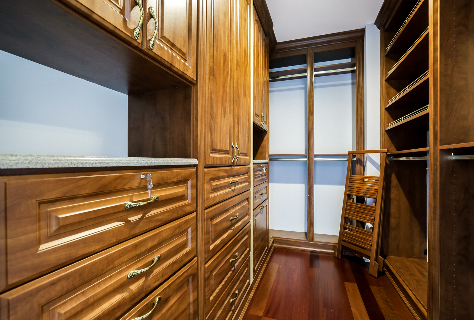 737 W Washington Boulevard Unit: 3307