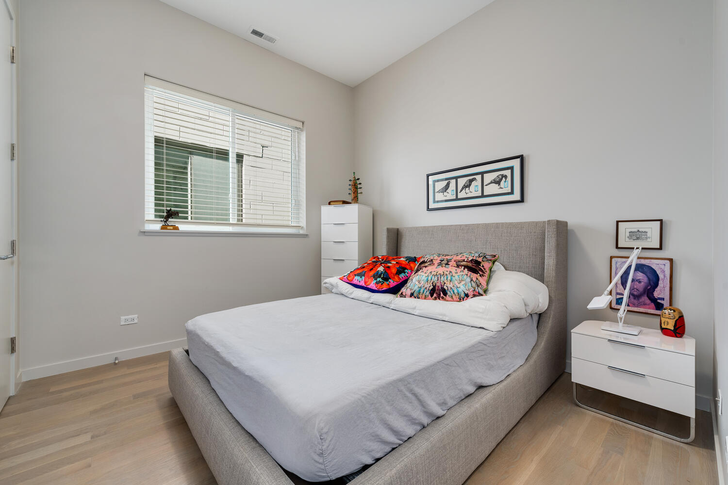 814 N Marshfield Avenue Unit: 3N