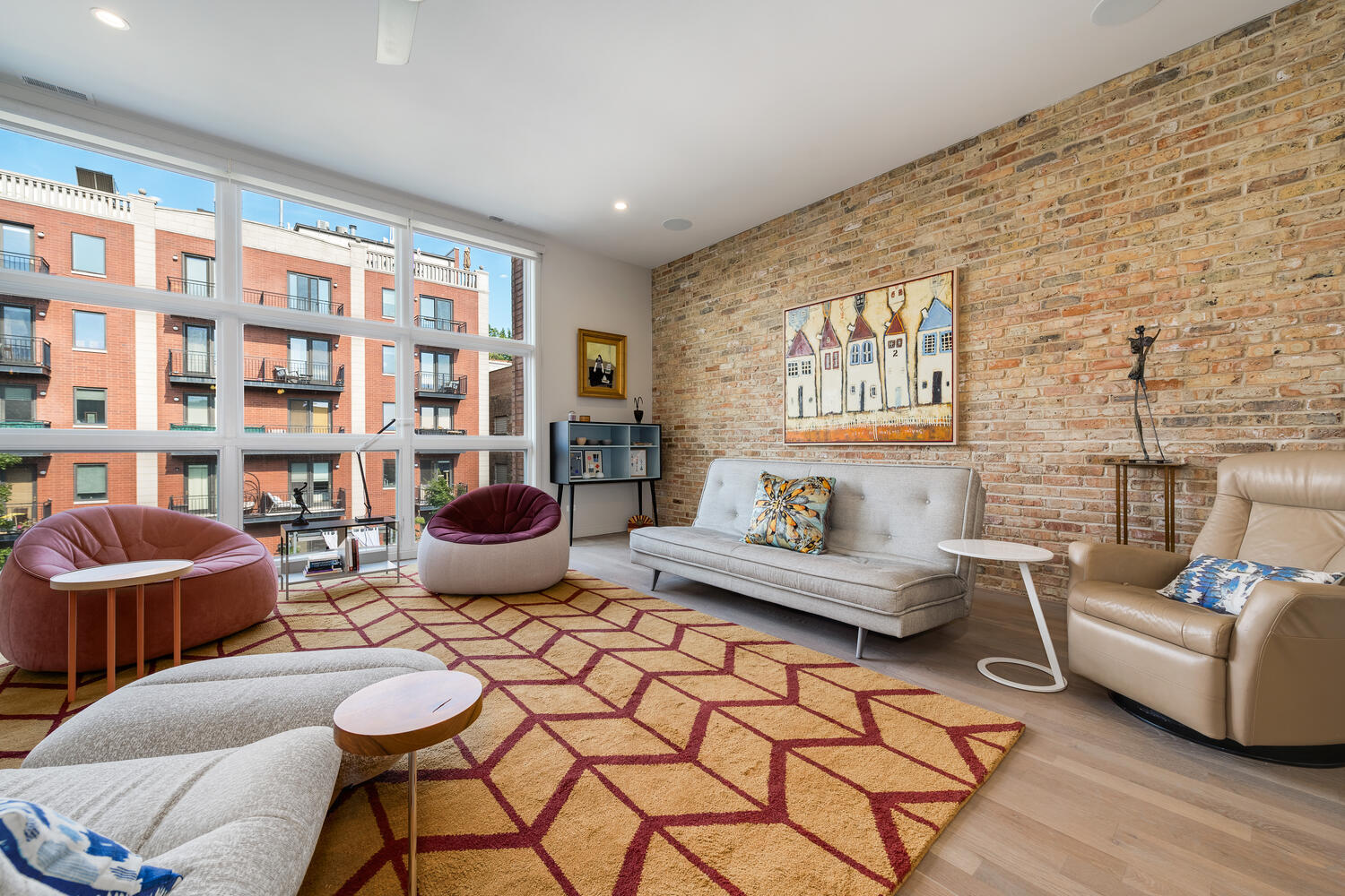 814 N Marshfield Avenue Unit: 3N