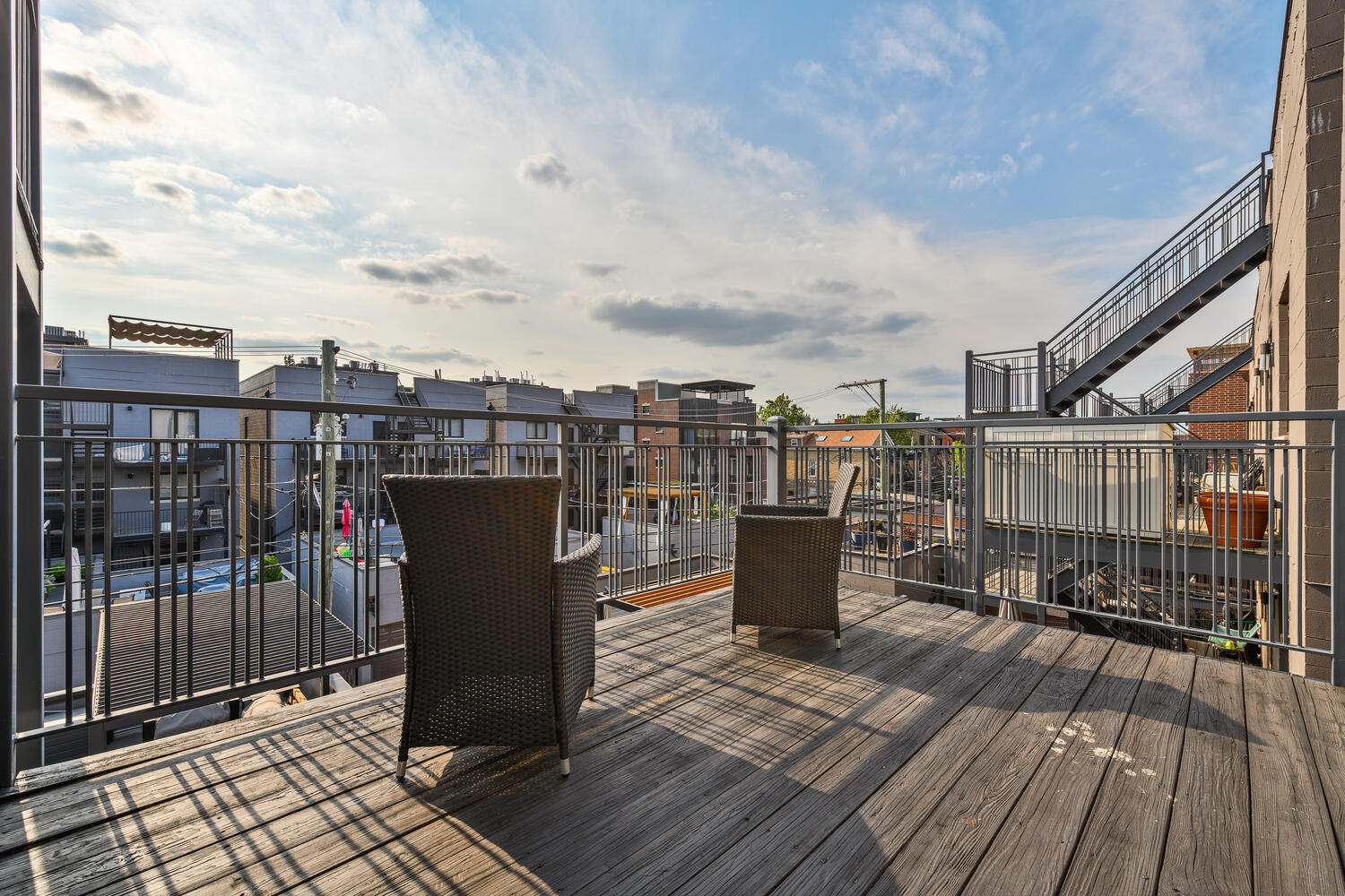 814 N Marshfield Avenue Unit: 3N