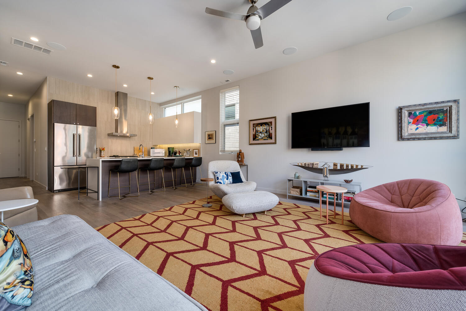 814 N Marshfield Avenue Unit: 3N