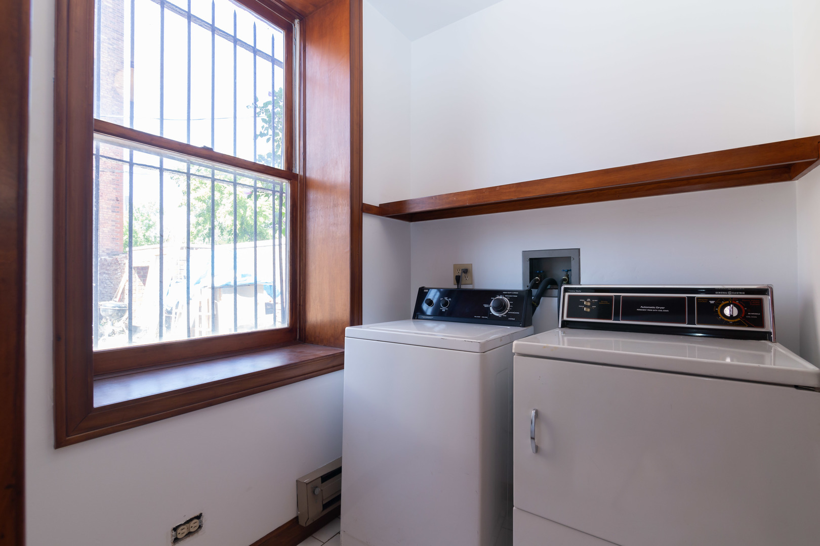 315 S Ashland Avenue Unit: 5