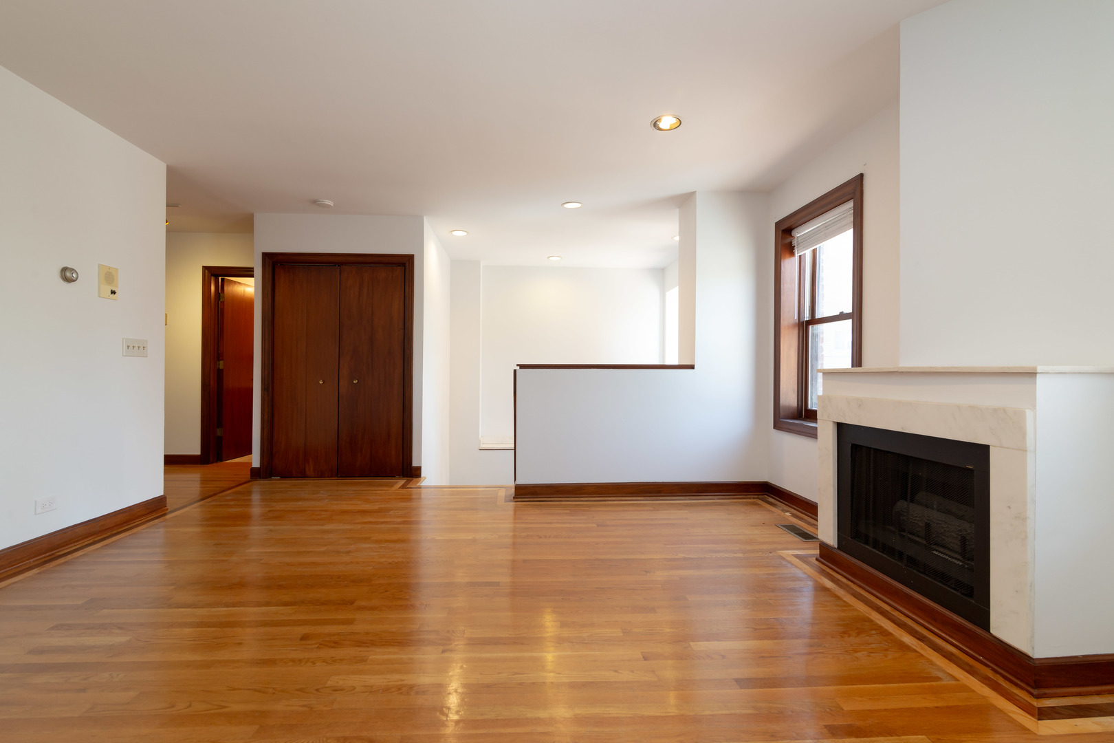 315 S Ashland Avenue Unit: 5