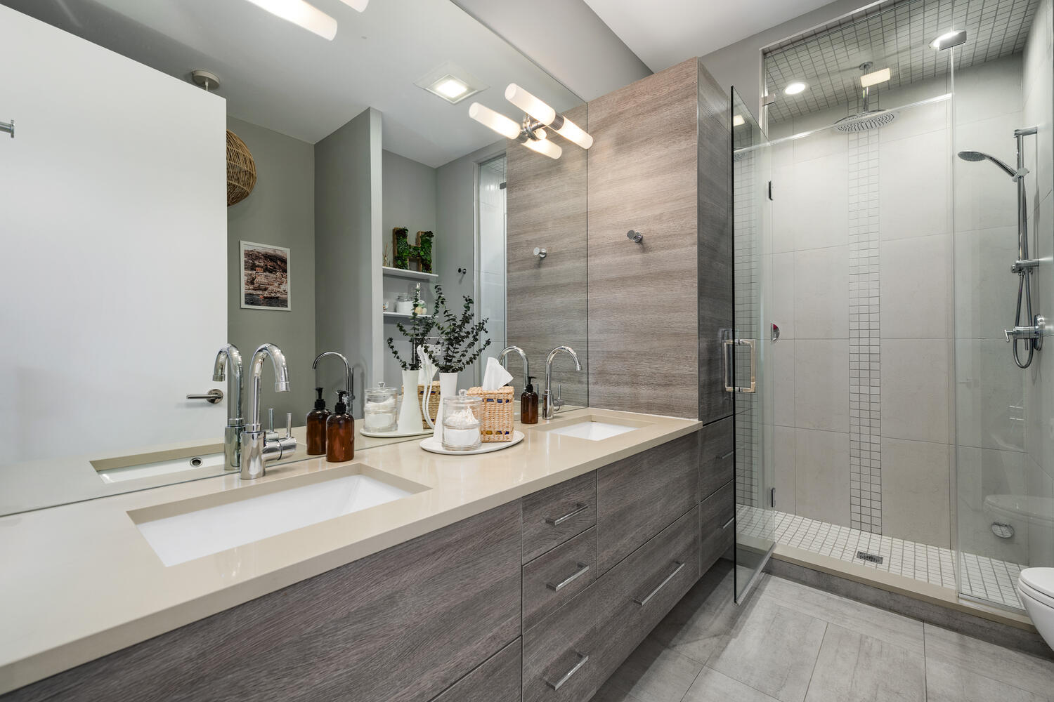 814 N Marshfield Avenue Unit: 1N