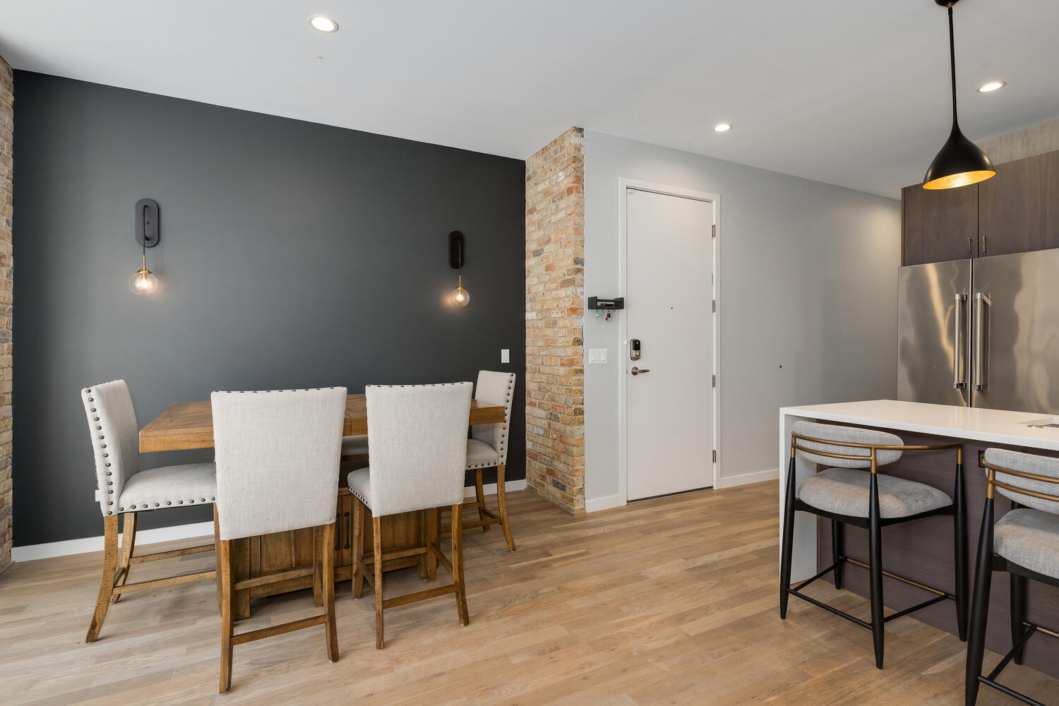 814 N Marshfield Avenue Unit: 1N