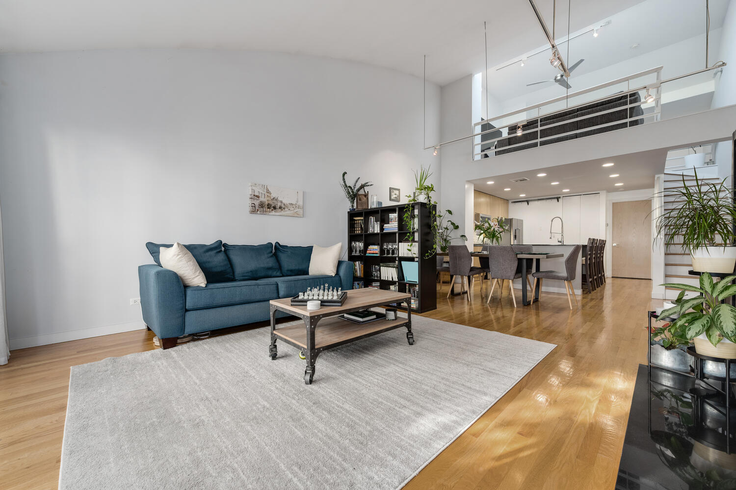 2828 N Talman Avenue Unit: G