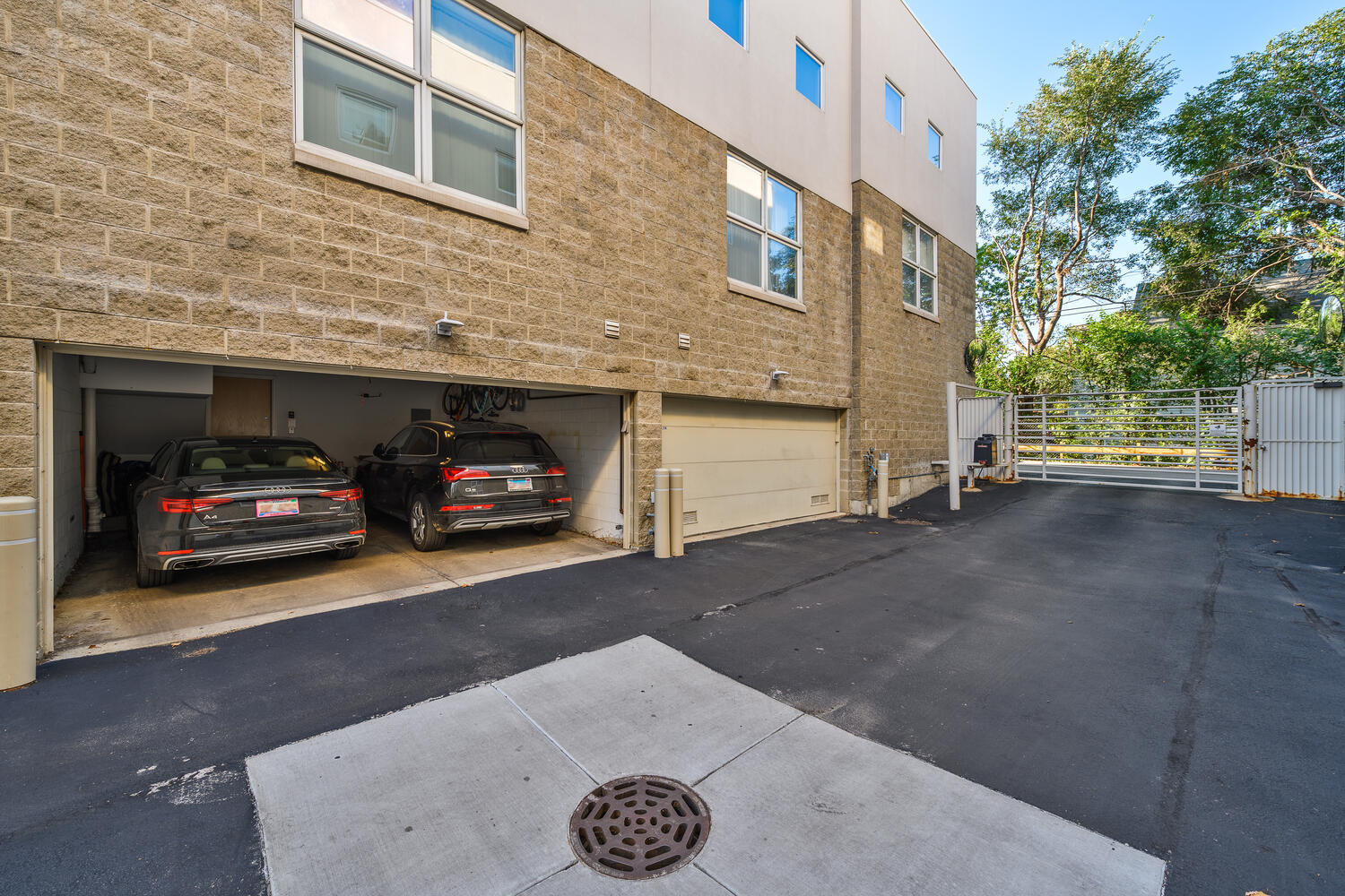 2828 N Talman Avenue Unit: G