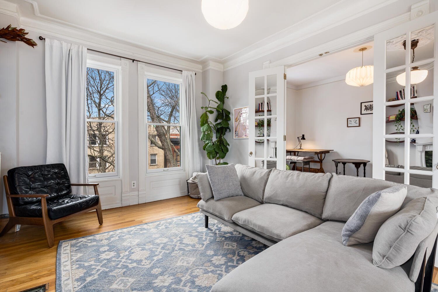 2233 N Bissell Street Unit: 3