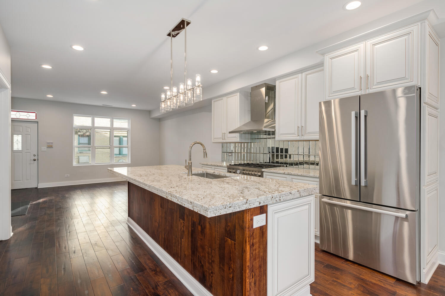 1919 N Drake Avenue Unit: B