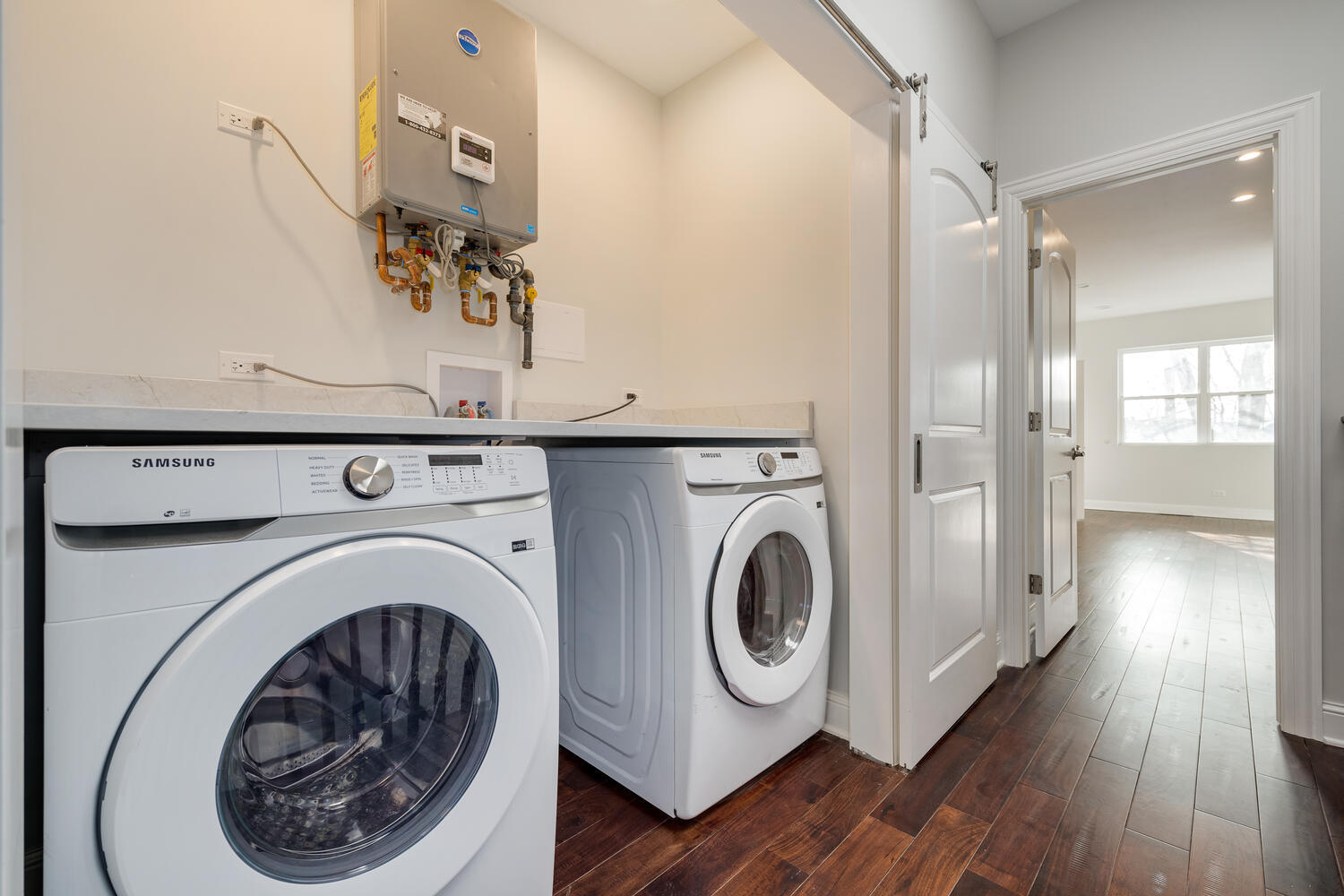 1919 N Drake Avenue Unit: B