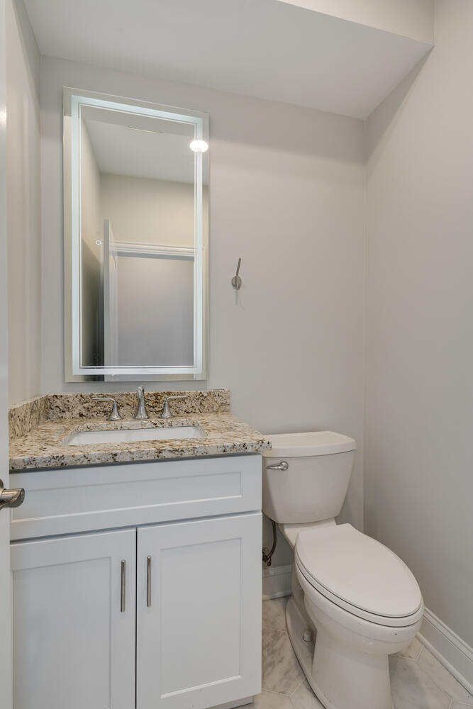 1919 N Drake Avenue Unit: B