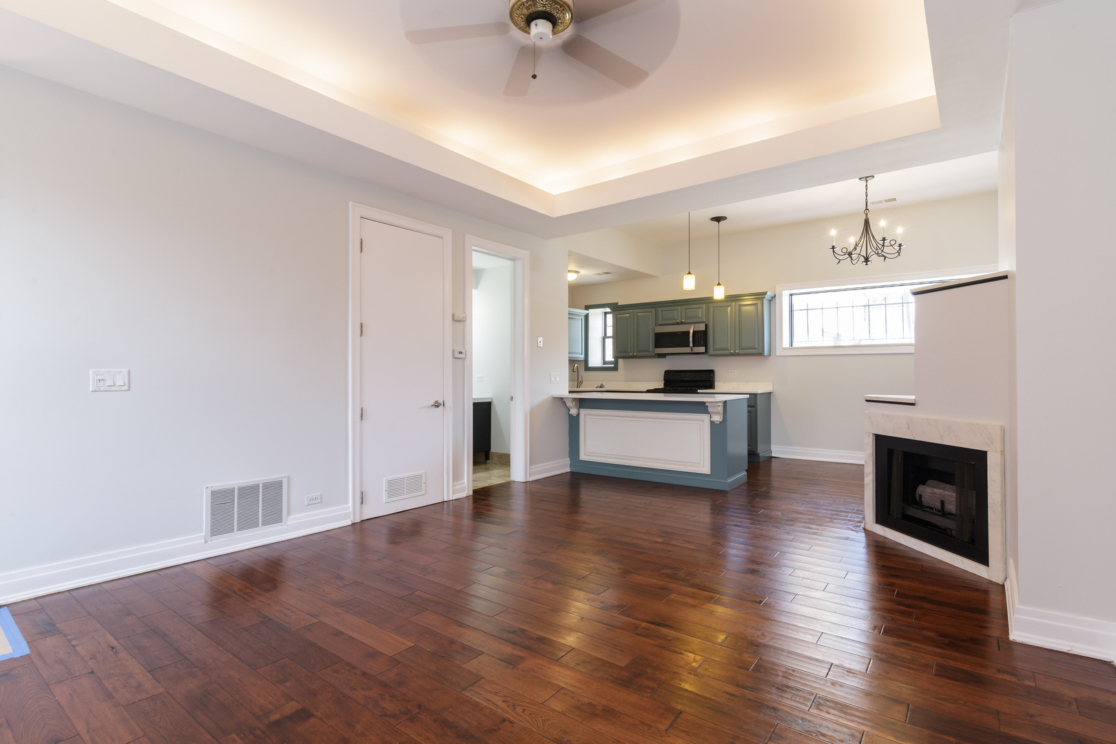 315 S Ashland Avenue Unit: CH-4