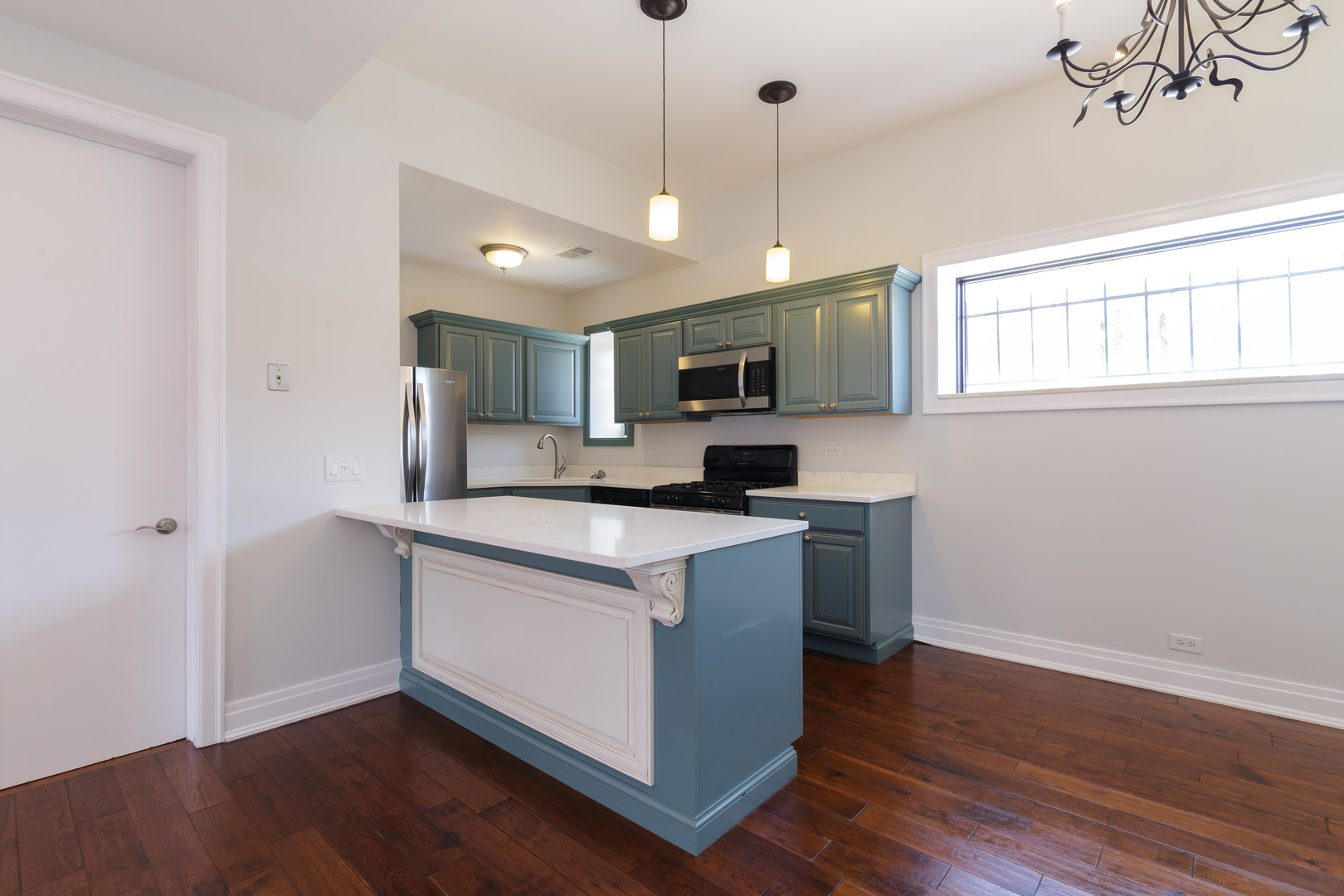 315 S Ashland Avenue Unit: CH-4