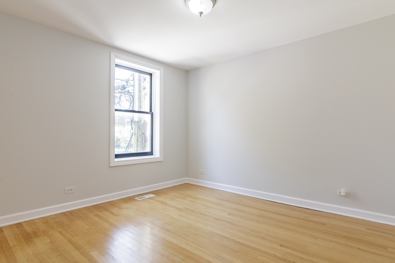 315 S Ashland Avenue Unit: CH-4