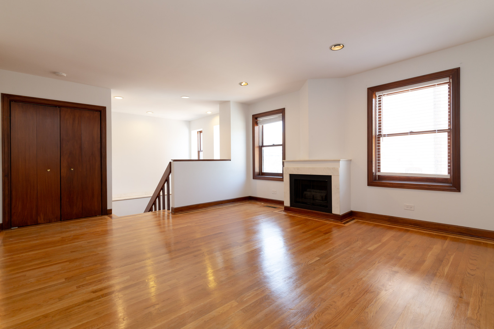 315 S Ashland Avenue Unit: 5