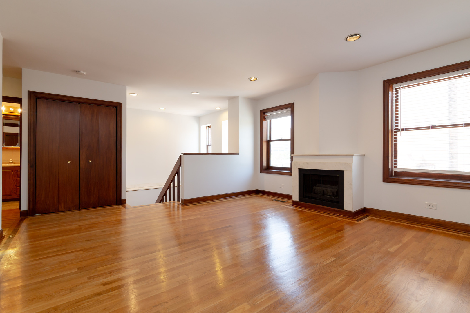 315 S Ashland Avenue Unit: 5