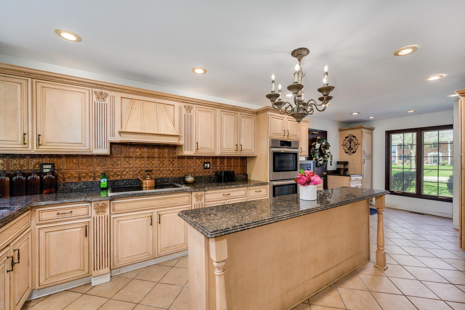 1340 Wood Hill Lane