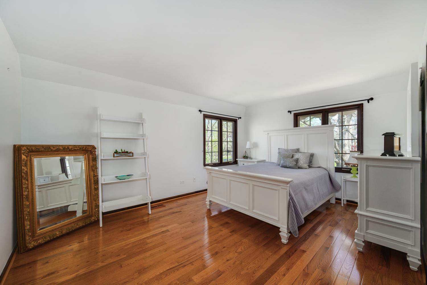 1340 Wood Hill Lane