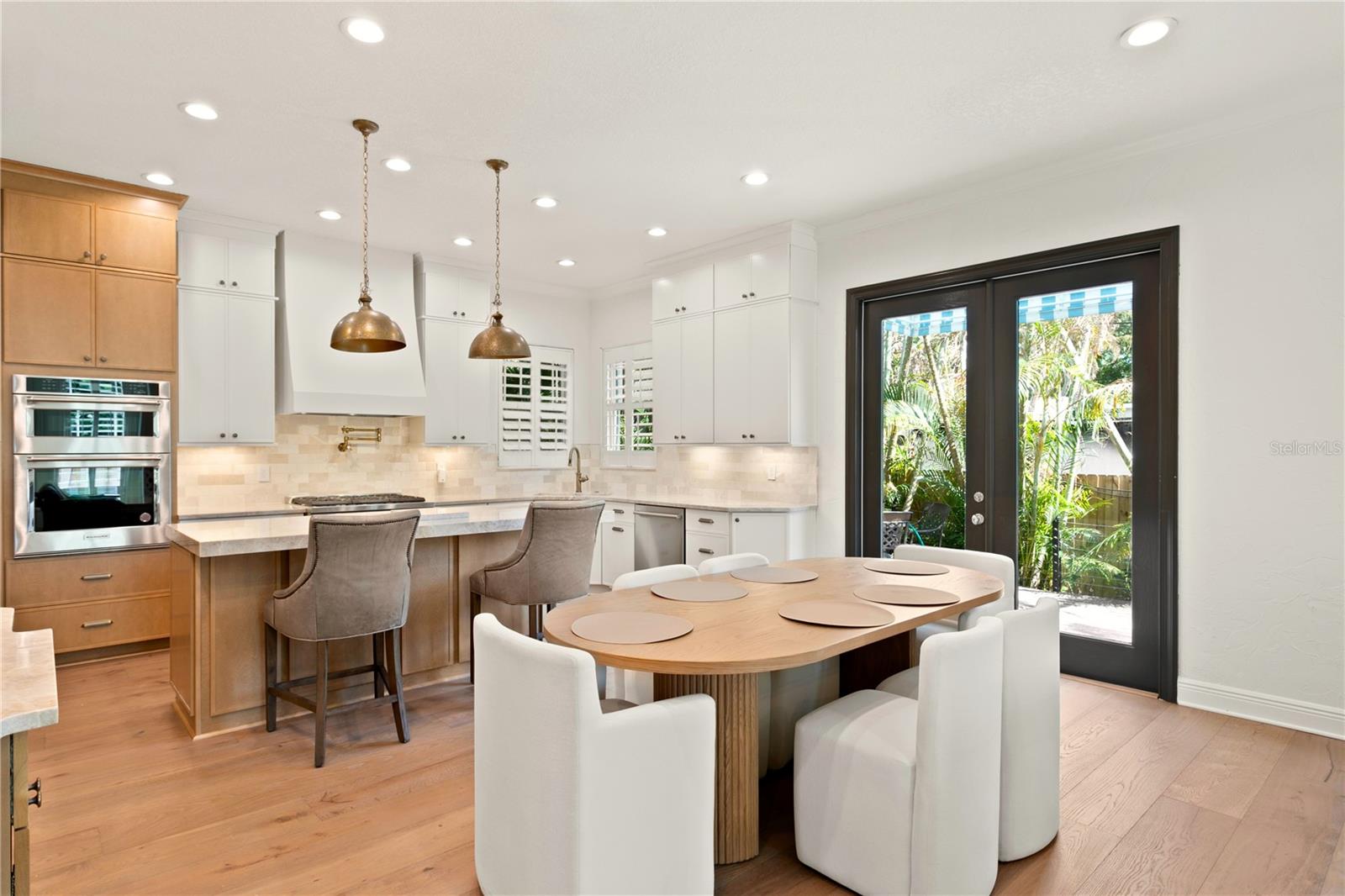 2936 W KNIGHTS AVE #B