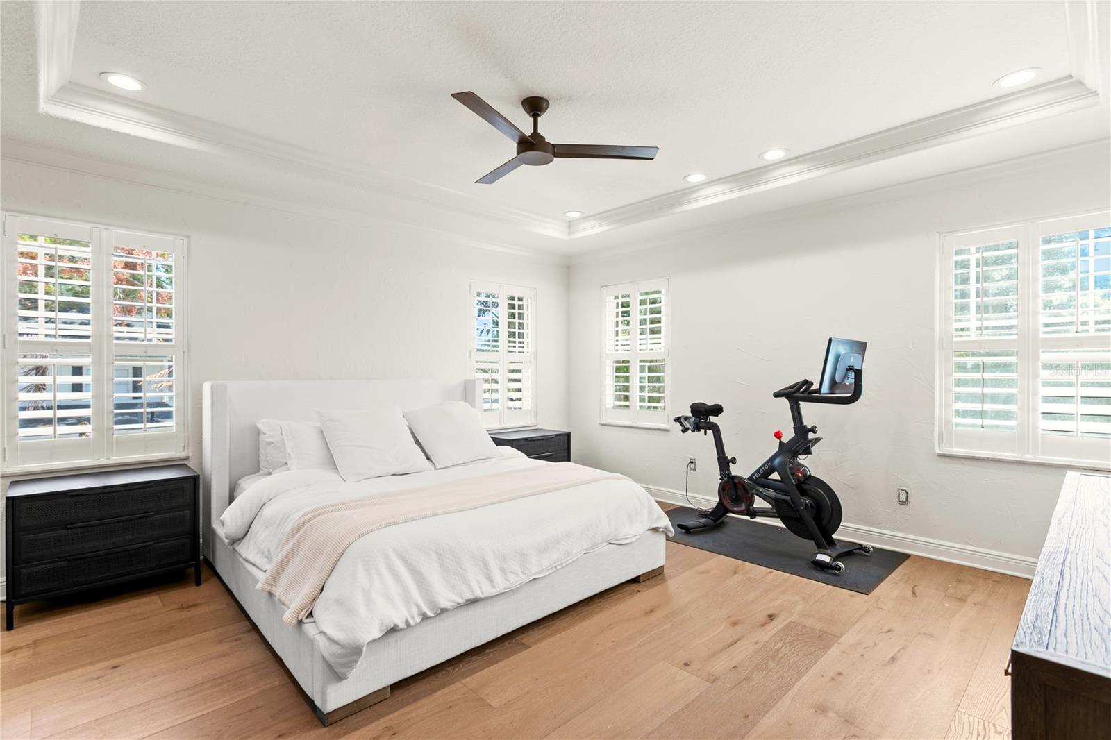 2936 W KNIGHTS AVE #B