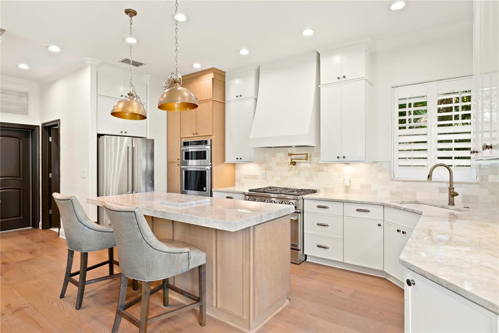 2936 W KNIGHTS AVE #B