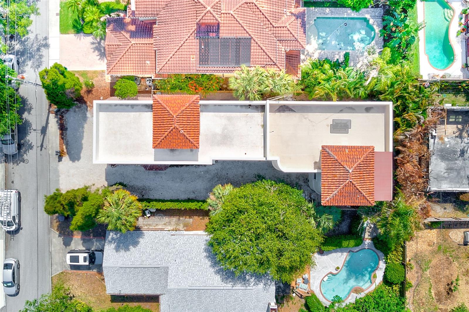 2936 W KNIGHTS AVE #B