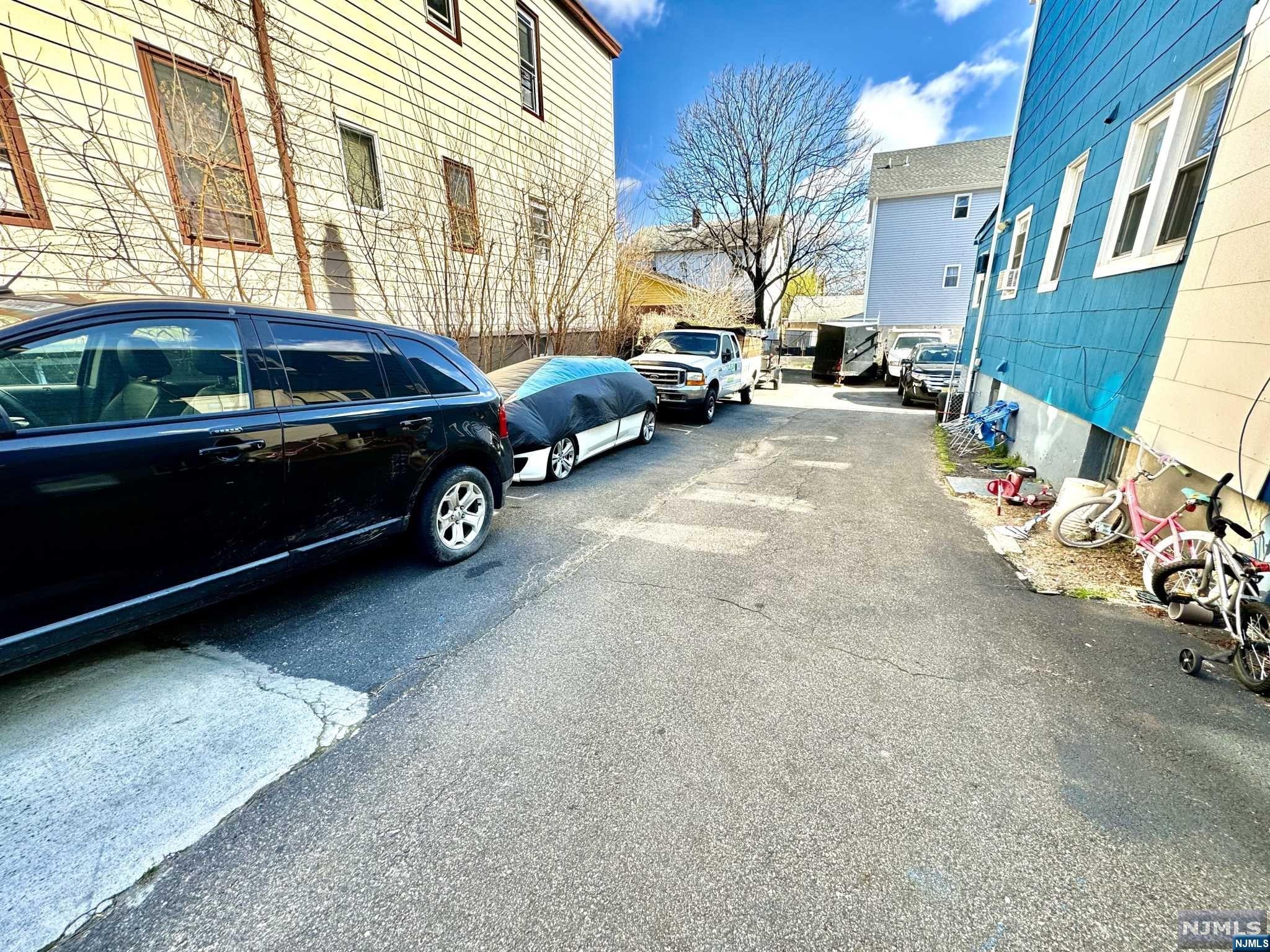 100 Hammond Avenue