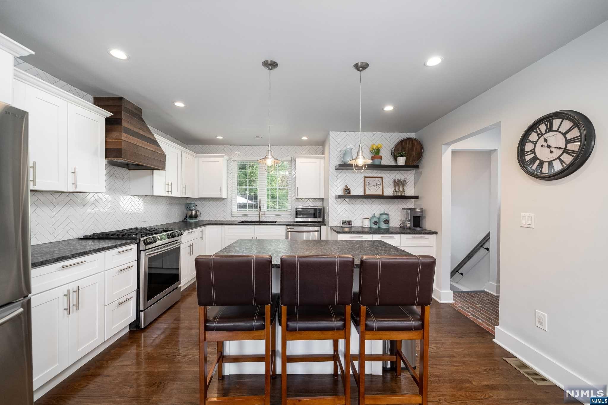 39 Kennedy Drive