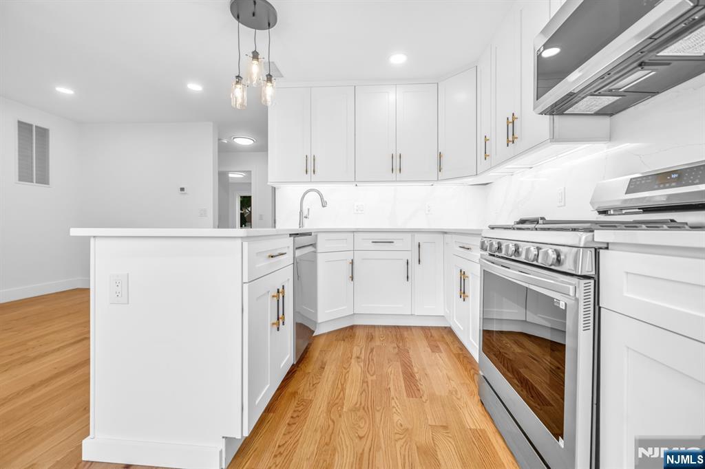 216 Grand Street 2