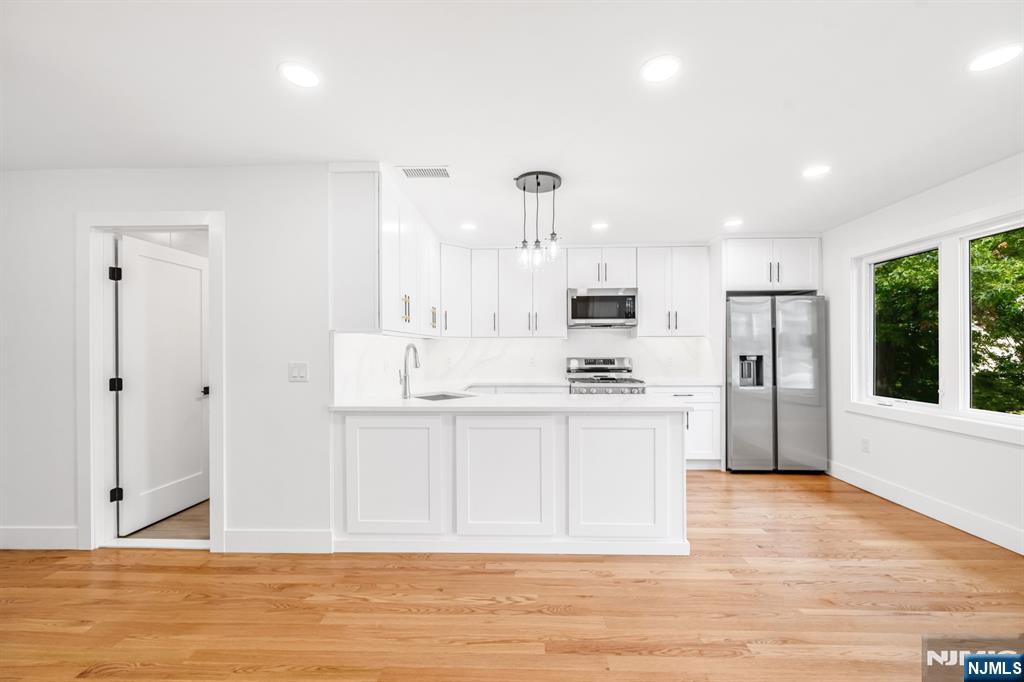 216 Grand Street 2