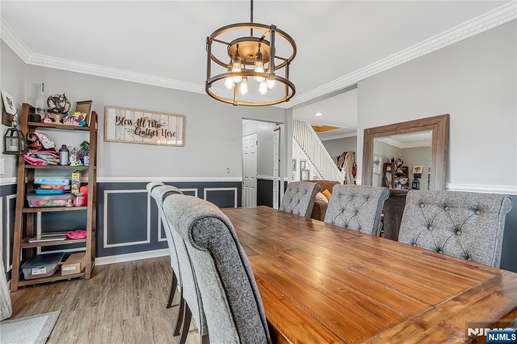 9 Knollwood Road