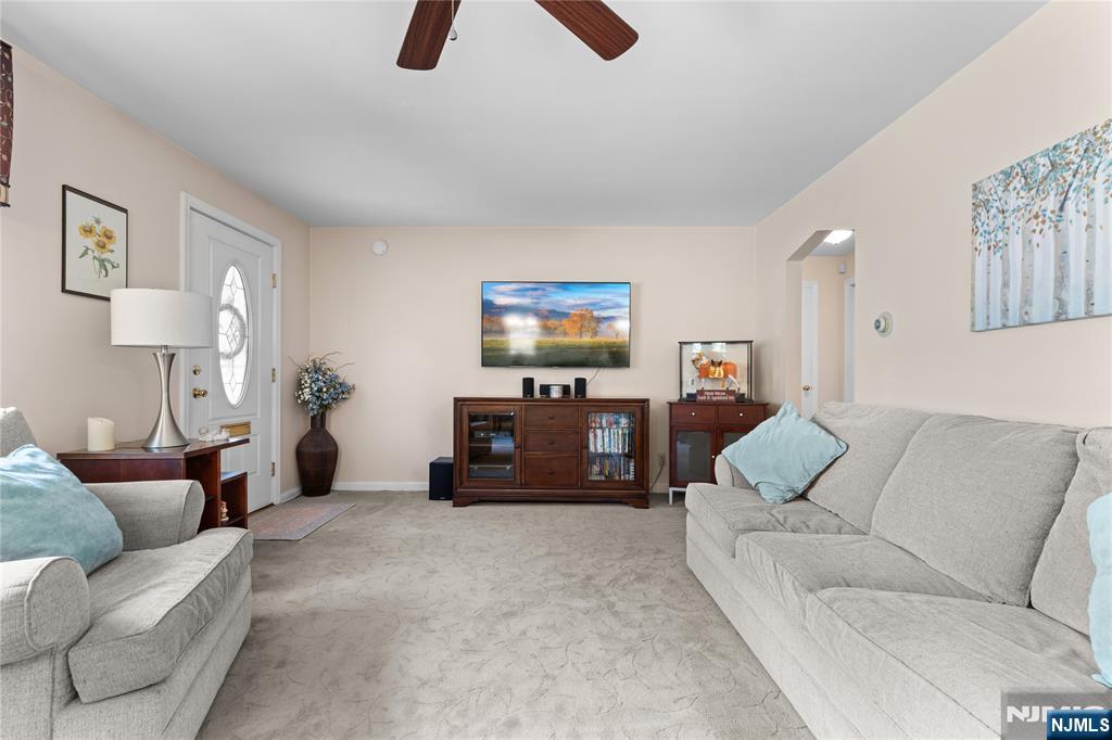 458 Riverside Terrace