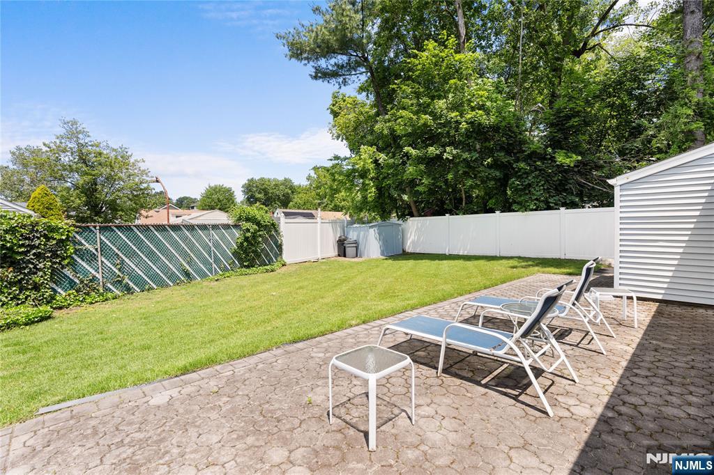 458 Riverside Terrace