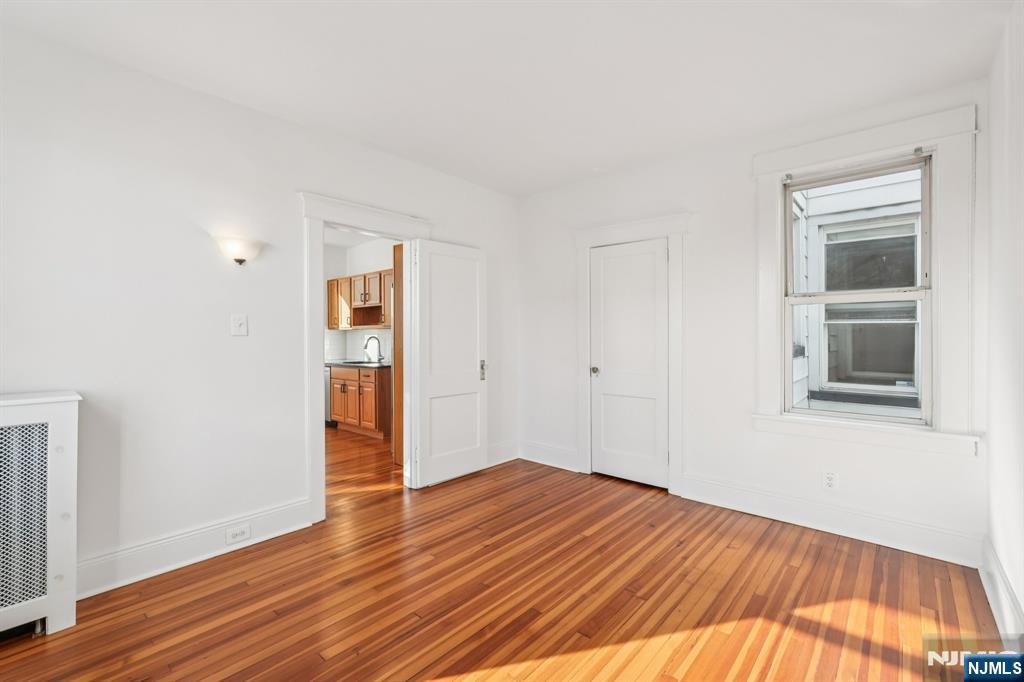 125 Madeline Avenue
