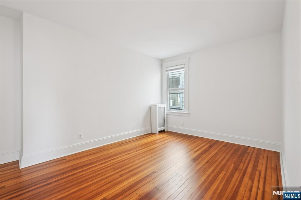 125 Madeline Avenue