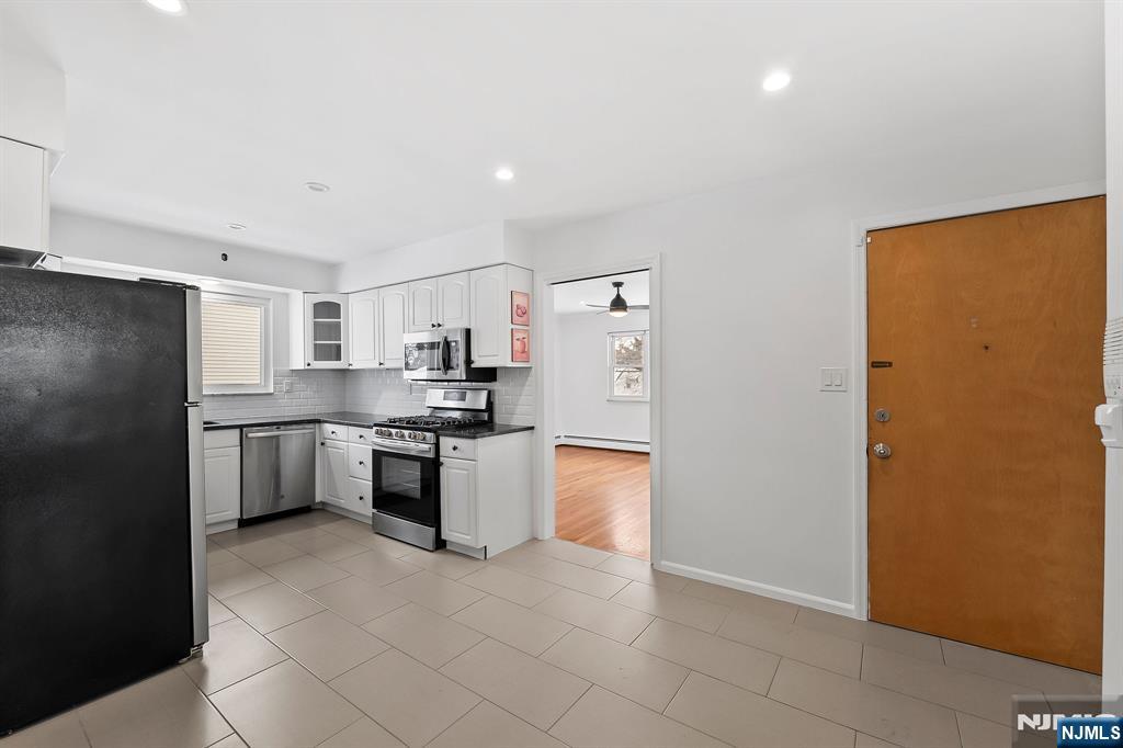 198 Conover Avenue 4