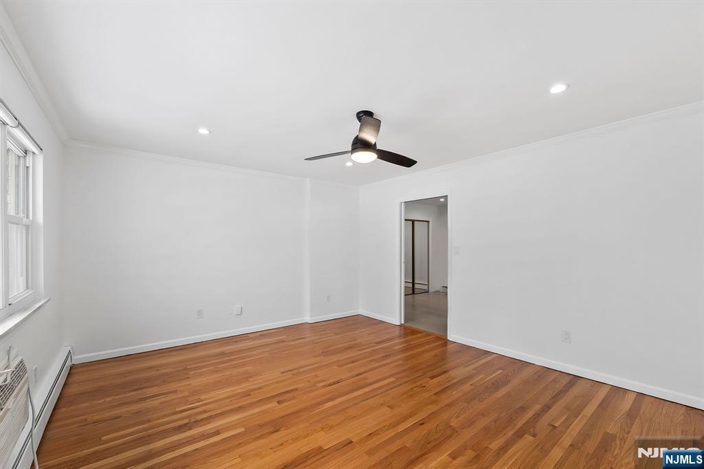 198 Conover Avenue 4
