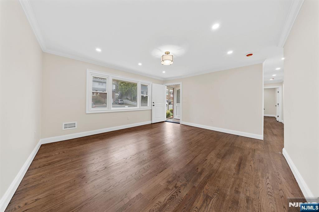 11 Sibel Court 1