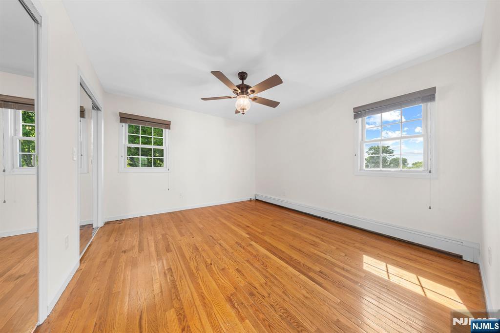 180 S Prospect Avenue 2