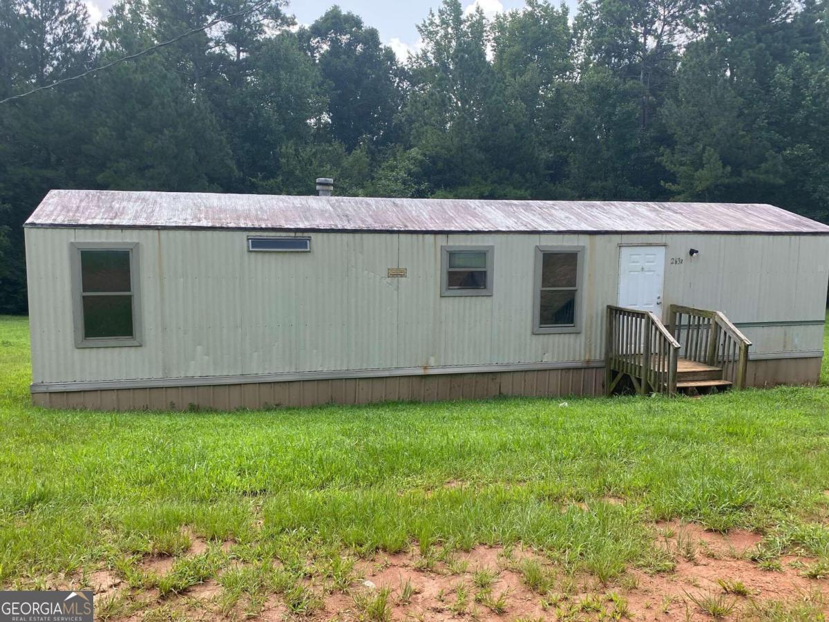 263 Highway 323