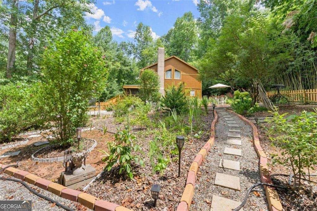 459 Gold Ridge Road