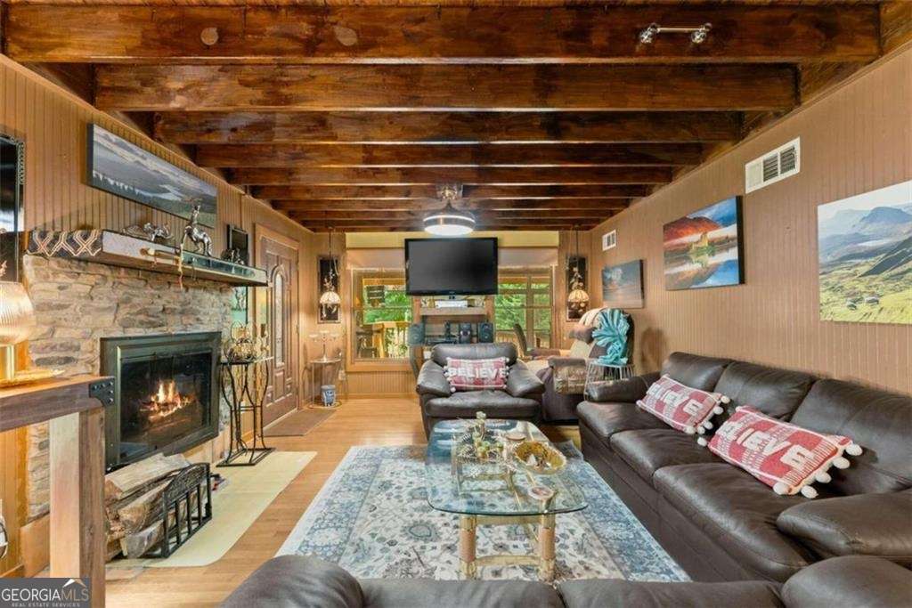 459 Gold Ridge Road