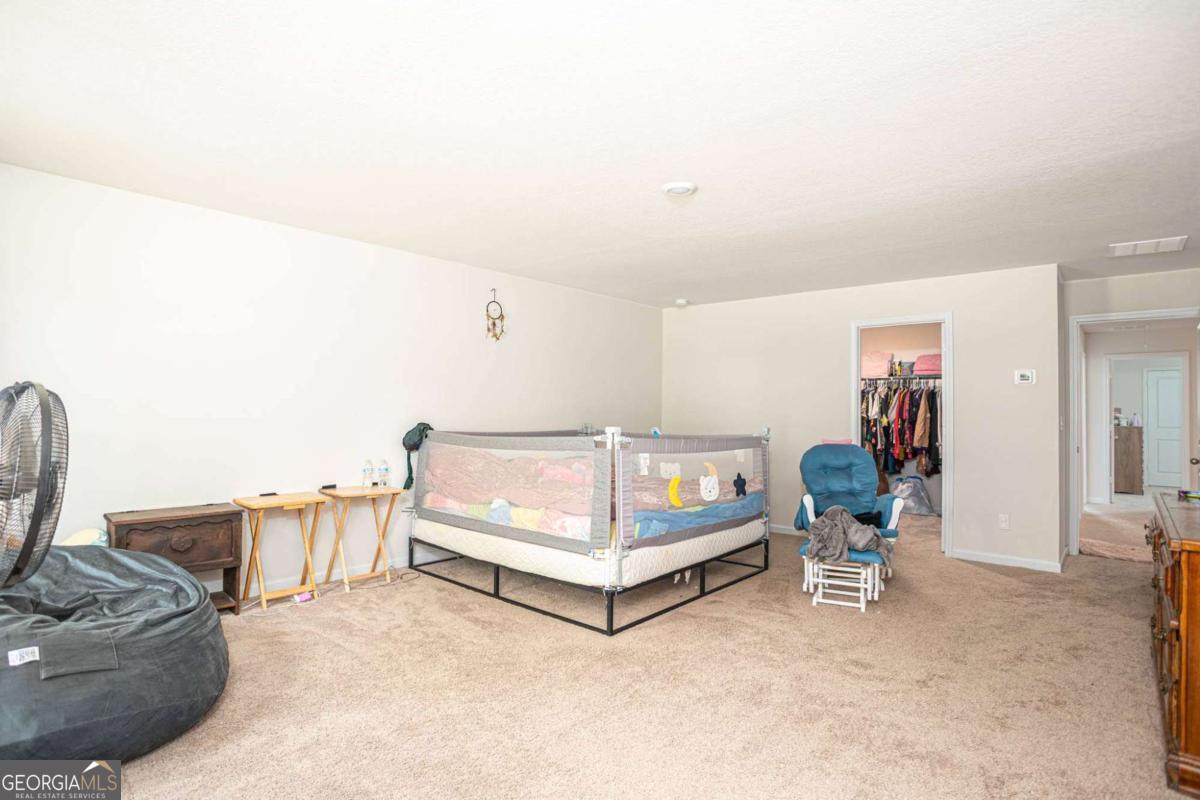 653 Meadows Farm Way