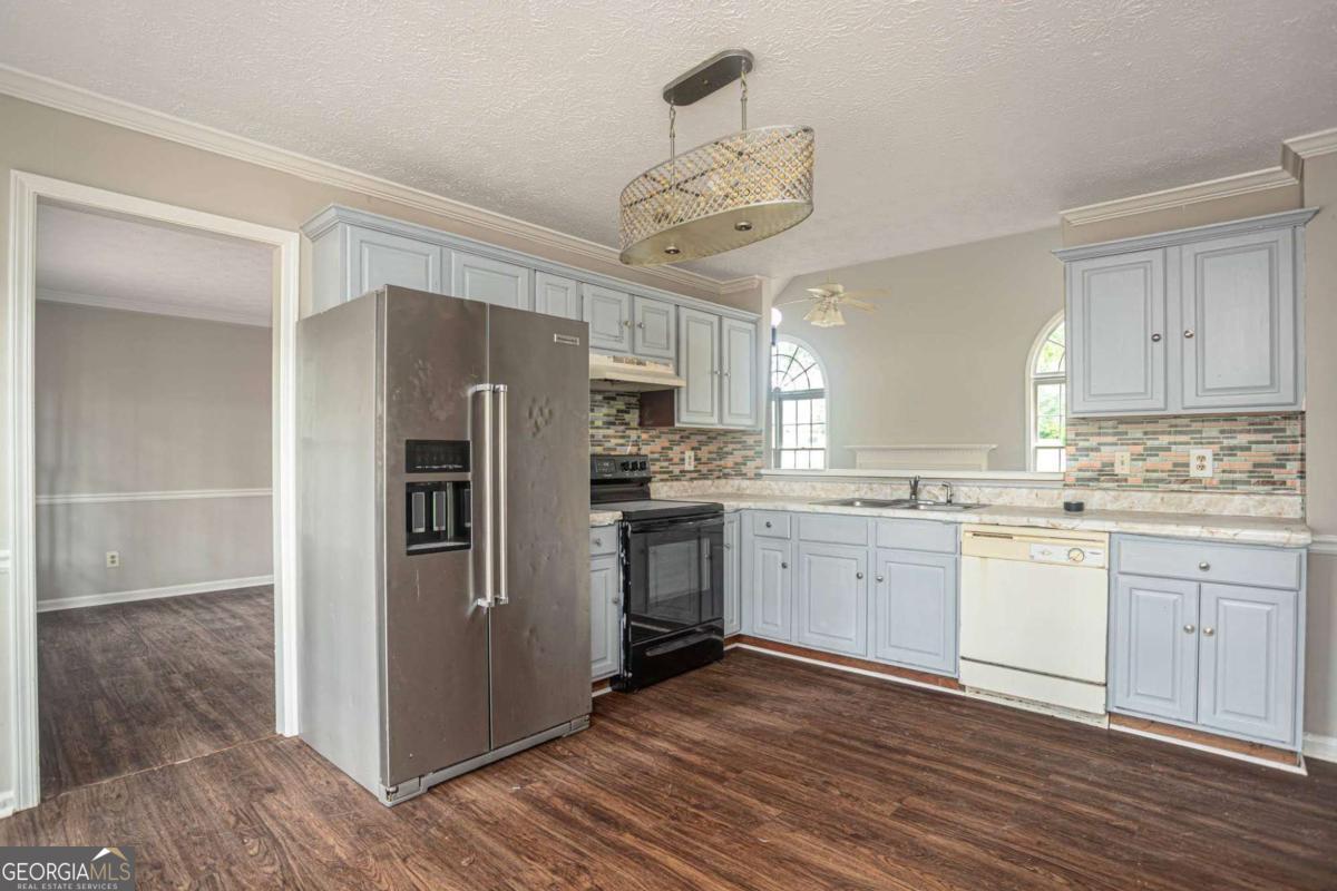 1404 Glenfield Drive