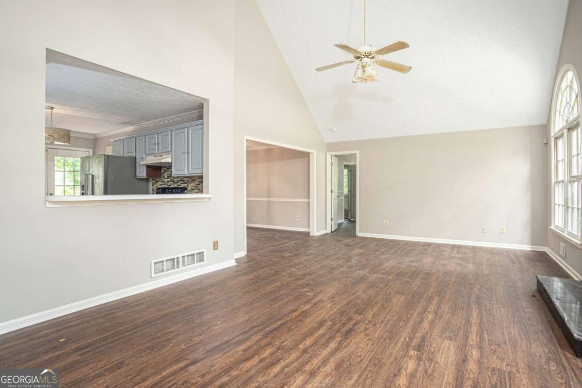 1404 Glenfield Drive