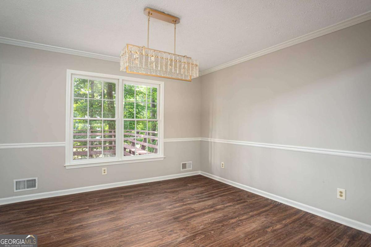 1404 Glenfield Drive