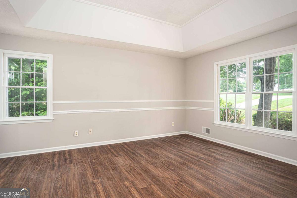 1404 Glenfield Drive