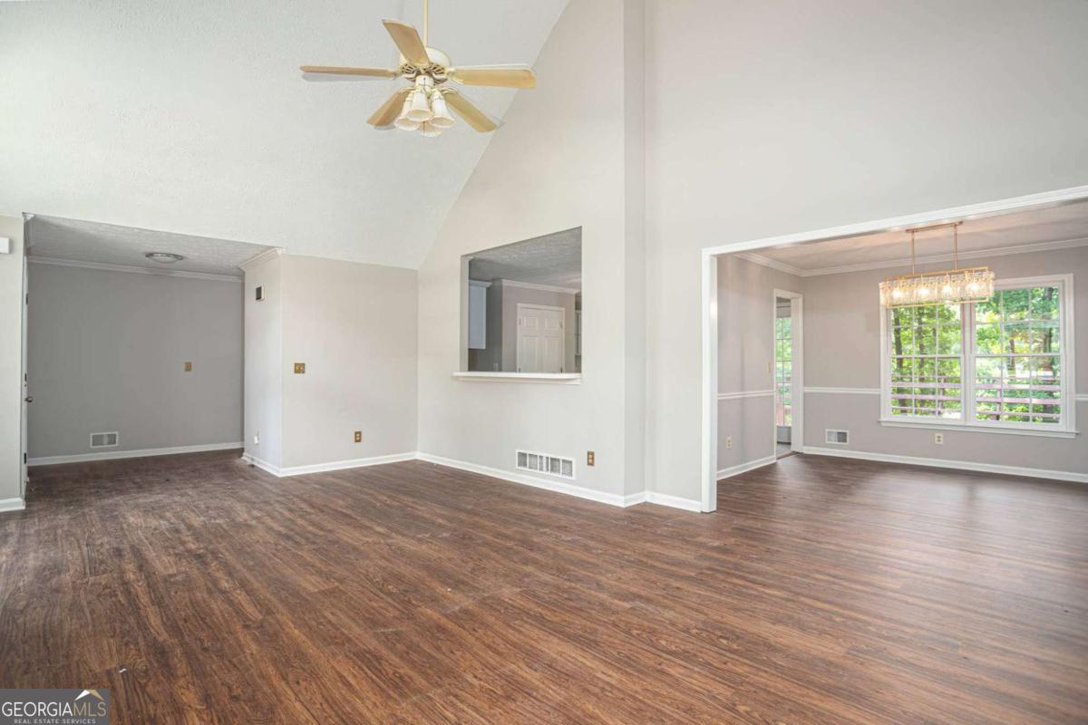 1404 Glenfield Drive