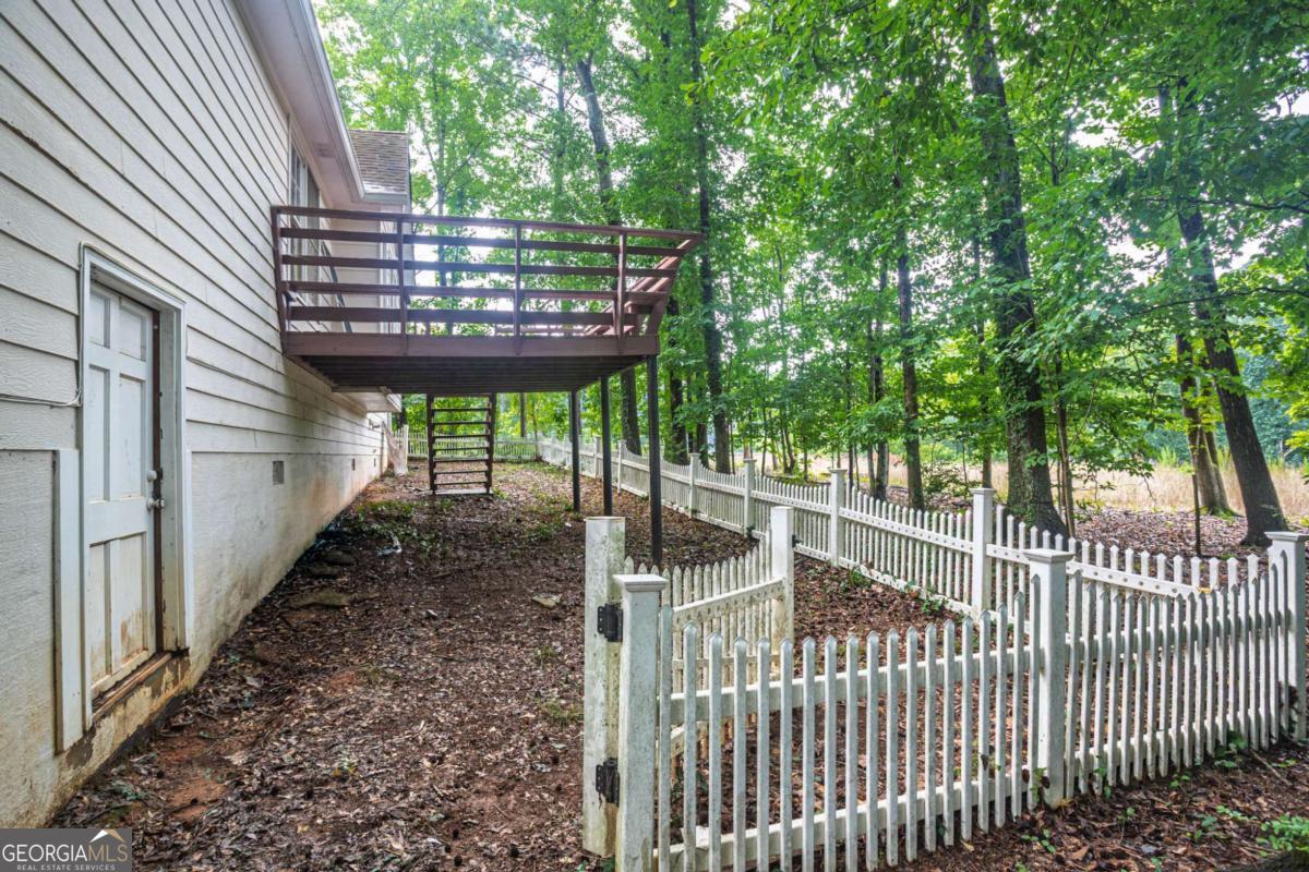 1404 Glenfield Drive